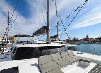 Alquilar catamarán en Marina Solila - Fountaine Pajot Astrea 42 - 4 + 2 cab.