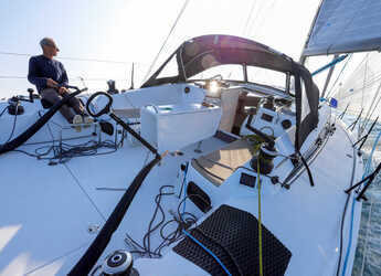 Alquilar velero en Port Olona - JPK 39 FC