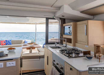 Alquilar catamarán en Naviera Balear - Fountaine Pajot FP 44 Maestro - 3 cab.