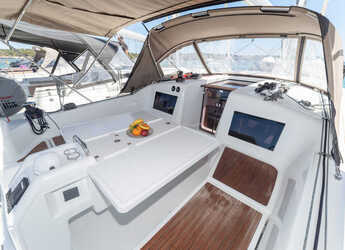 Noleggiare sailboat in Marina San Miguel - Sun Odyssey 410 - 3 cab.