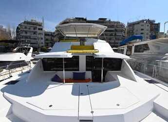 Rent a power catamaran in Nea Peramos - Leopard 51 PC