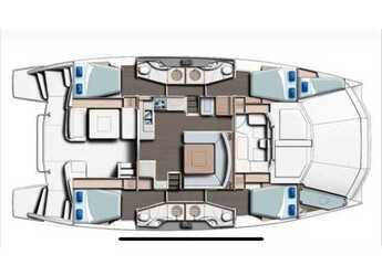 Rent a power catamaran in Nea Peramos - Leopard 51 PC