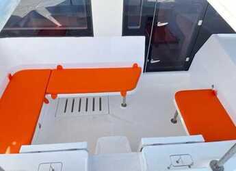Rent a power catamaran in Nea Peramos - Leopard 51 PC