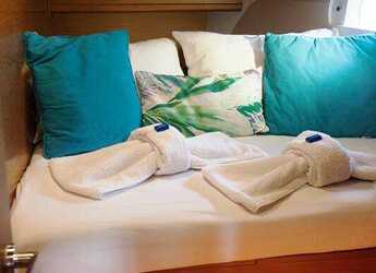 Chartern Sie segelboot in Nea Peramos - Sun Odyssey 519 -  5 cabs