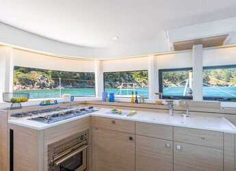 Alquilar catamarán en Marina Benitses - Lagoon 43 ( 4+2 cab)