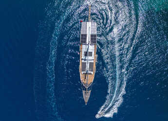 Rent a schooner in Nidri Marine - Gulet