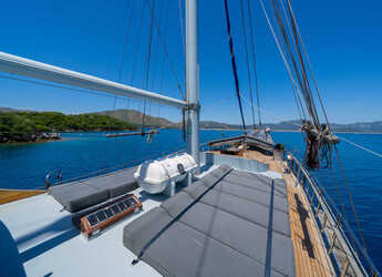 Rent a schooner in Nidri Marine - Gulet