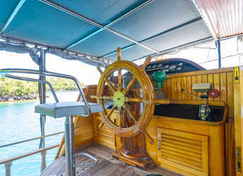 Rent a schooner in Nidri Marine - Gulet