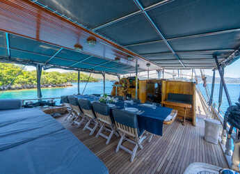 Rent a schooner in Nidri Marine - Gulet