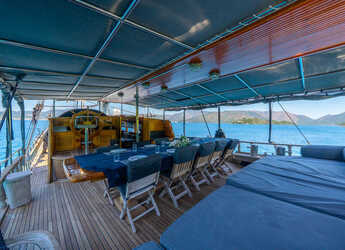 Rent a schooner in Nidri Marine - Gulet