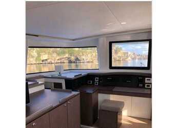 Chartern Sie katamaran in Punta Nuraghe - Bali 4.8 