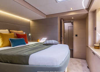 Noleggiare catamaran in Porto Olbia - Lagoon 55