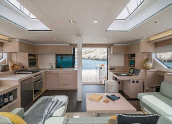 Noleggiare catamaran in Porto Olbia - Lagoon 55