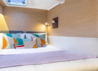 Rent a catamaran in Nea Peramos - Lagoon 38