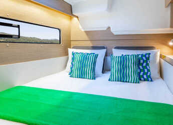 Rent a catamaran in Nea Peramos - Lagoon 38