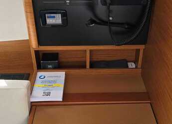 Rent a sailboat in Marina Polesana - Sun Odyssey 380 - 3 cab.