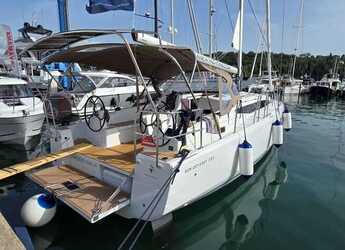 Rent a sailboat in Marina Polesana - Sun Odyssey 380 - 3 cab.