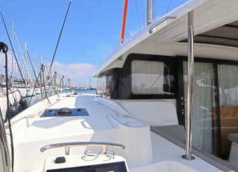 Rent a catamaran in Nea Peramos - Excess 11 - 4 + 1 + 1 cab.