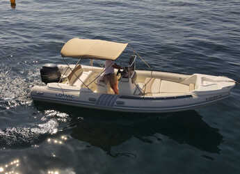 Chartern Sie motorboot in Marina Palamos - Lomac Turismo 675