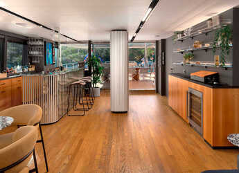 Noleggiare sailboat in Split West Harbour - Luxury Motor Sailer M