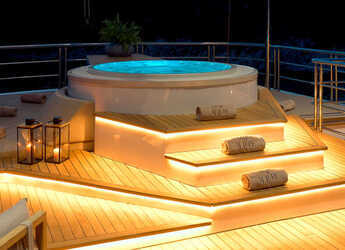 Noleggiare sailboat in Split West Harbour - Luxury Motor Sailer M