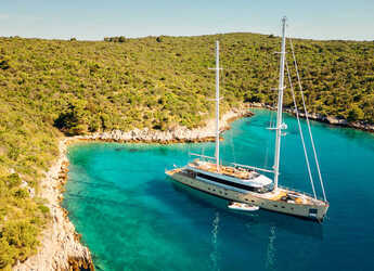 Noleggiare sailboat in Split West Harbour - Luxury Motor Sailer M