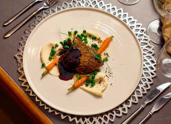 Noleggiare sailboat in Split West Harbour - Luxury Motor Sailer M