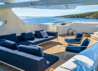 Rent a yacht in Split West Harbour - Motoryacht