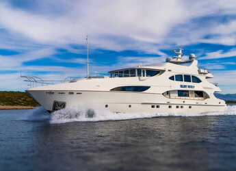 Rent a yacht in Split West Harbour - Motoryacht