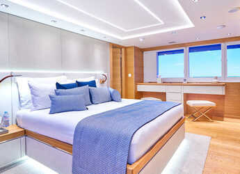 Rent a yacht in Split West Harbour - ICY 55