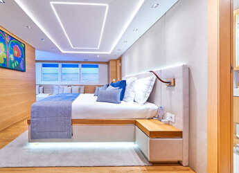 Rent a yacht in Split West Harbour - ICY 55