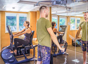 Rent a yacht in Split West Harbour - ICY 55