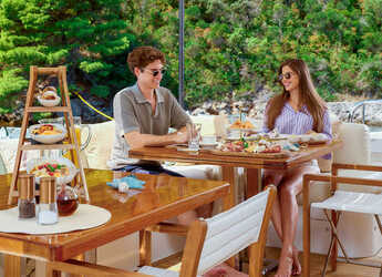 Alquilar lancha en Split West Harbour - Princess 40m