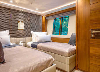 Alquilar lancha en Split West Harbour - Princess 40m