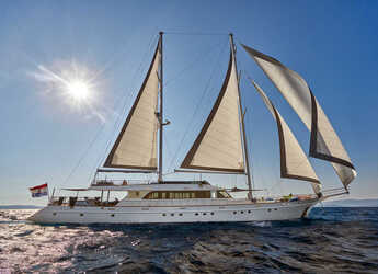 Alquilar lancha en Split West Harbour - Luxury motor sailer