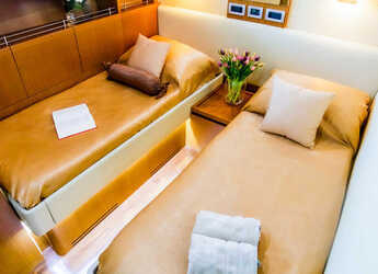 Alquilar yate en ACI Marina Split - Ferretti 780