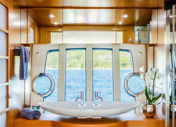 Alquilar yate en ACI Marina Split - Ferretti 780