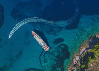 Alquilar yate en ACI Marina Split - Motoryacht Yolo