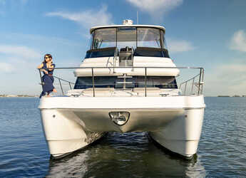 Chartern Sie motorkatamaran in Marina di Cagliari - Aquila 42