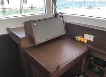 Alquilar catamarán en San Teodoro - Lagoon 40