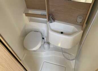 Chartern Sie segelboot in Marina d'Arechi - Oceanis 51.1