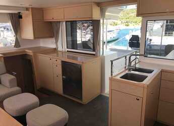 Alquilar catamarán en San Teodoro - Lagoon 450F 