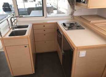 Alquilar catamarán en San Teodoro - Lagoon 450F 