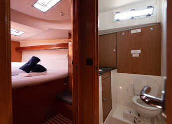 Chartern Sie segelboot in Circolo nautico Livorno - Bavaria 45