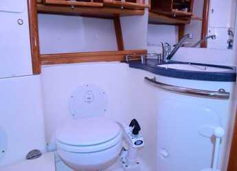 Chartern Sie segelboot in Circolo nautico Livorno - Bavaria Cruiser 50