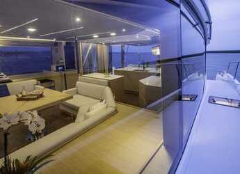 Noleggiare power catamaran in Split West Harbour - Aquila 54 - 4 + 2 cab.