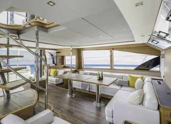 Noleggiare power catamaran in Split West Harbour - Aquila 54 - 4 + 2 cab.