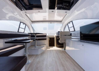 Noleggiare yacht in Split West Harbour - Pearlsea 56 Coupe