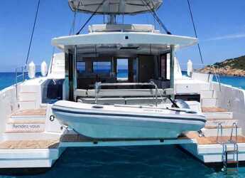 Rent a catamaran in Marina di Portisco - Bali 4.6 2024
