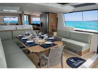 Rent a catamaran in Marina di Portisco - Bali 4.6 2024